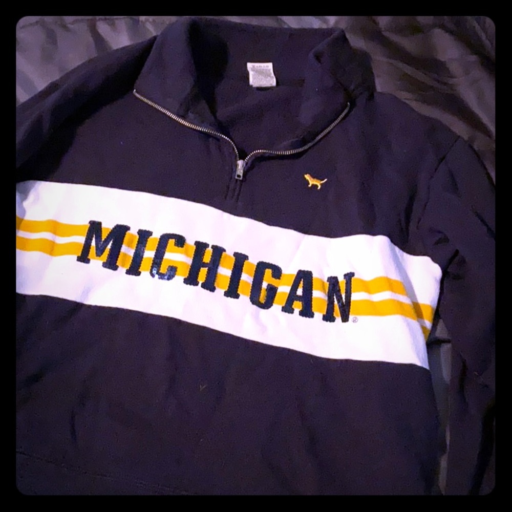 Michigan “pink” sweatshirt